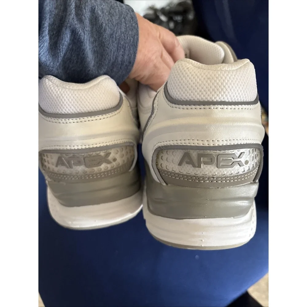 Apex comfortable features